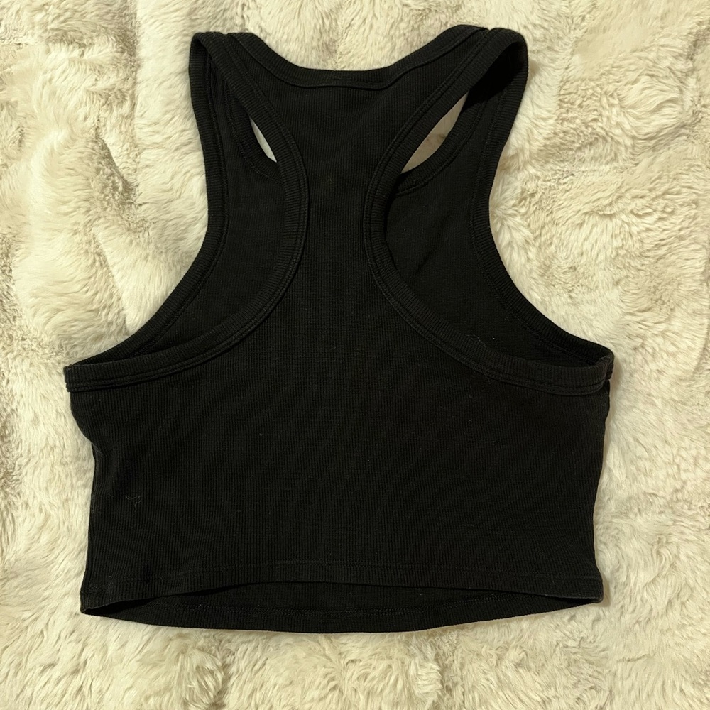 ALO Yoga Black Racerback Crop Top - Picture 3 of 3